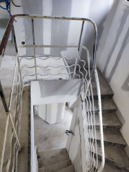 Escaliers acier pour particuliers et entreprises  